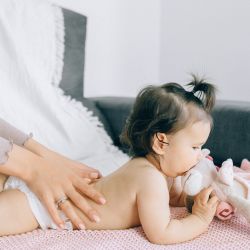 MASSAGE BÉBÉ