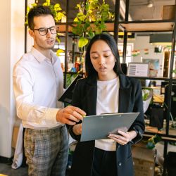 CRÉATION D'ENTREPRISE : LES POINTS CLÉS POUR UN PROJET ABOUTI