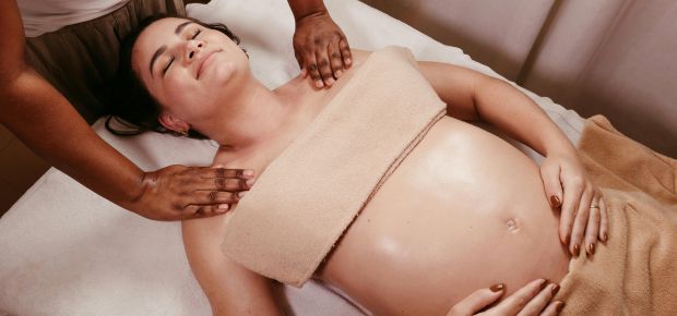 Formation MASSAGE FEMME ENCEINTE / POST NATAL SELON L’AYURVEDA 1
